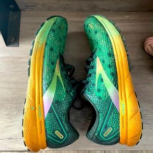 Brooks ghost run lucky St Patrick’s shoes size 9.5 women’s
